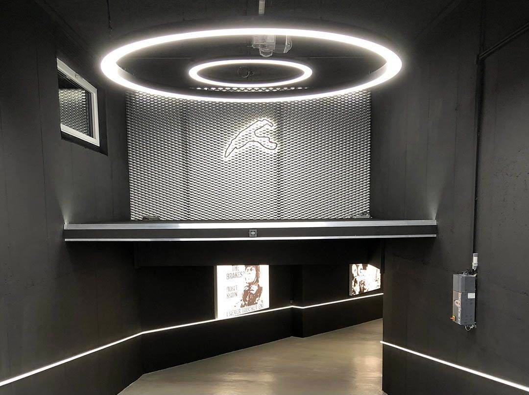 GARAGE-LUX-PHOTO-7-petite-def
