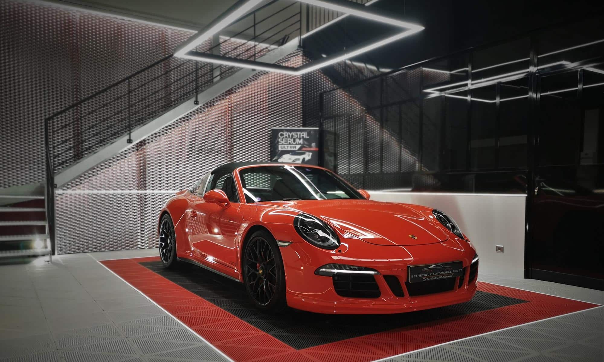 Aménagement showroom Porsche