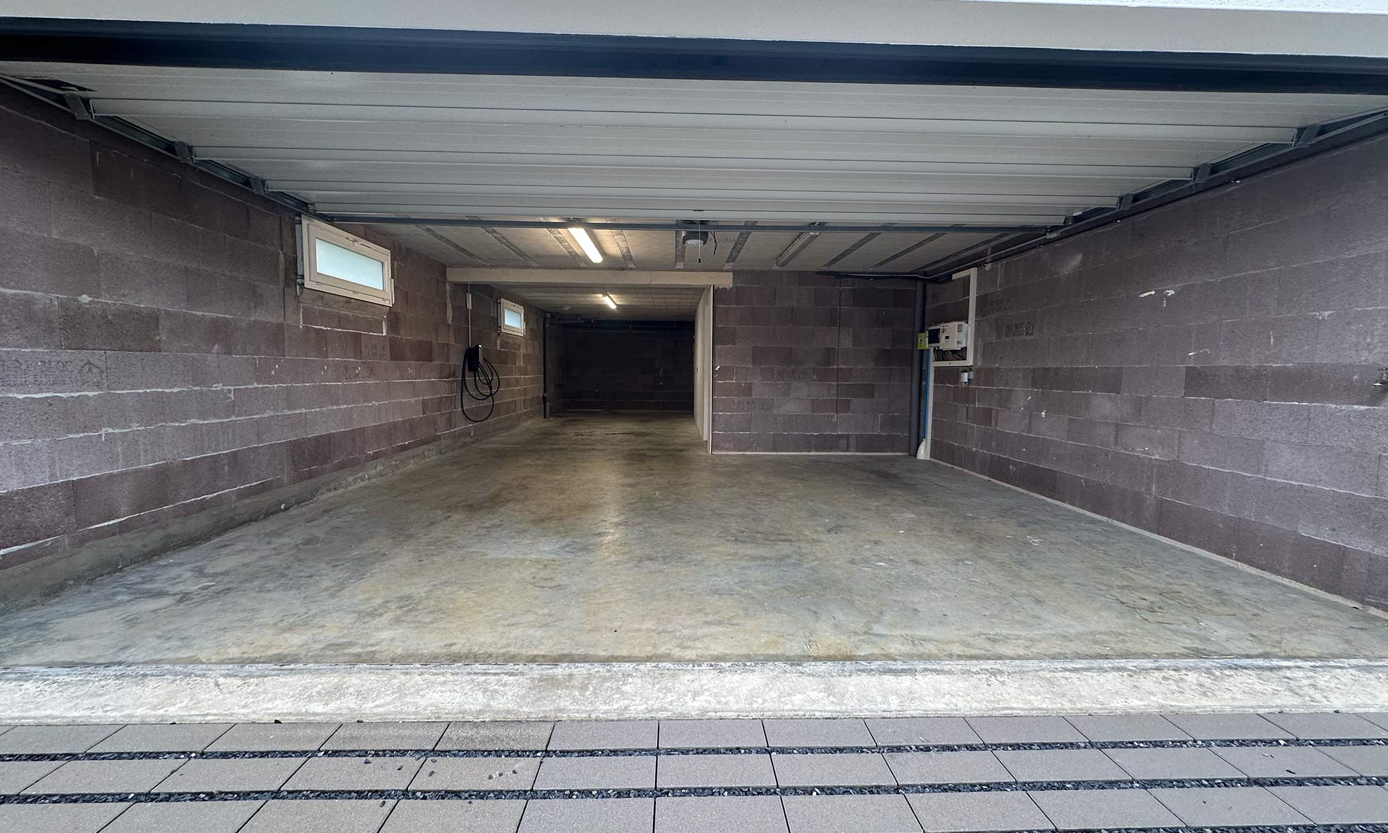 un garage à aménager avant travaux